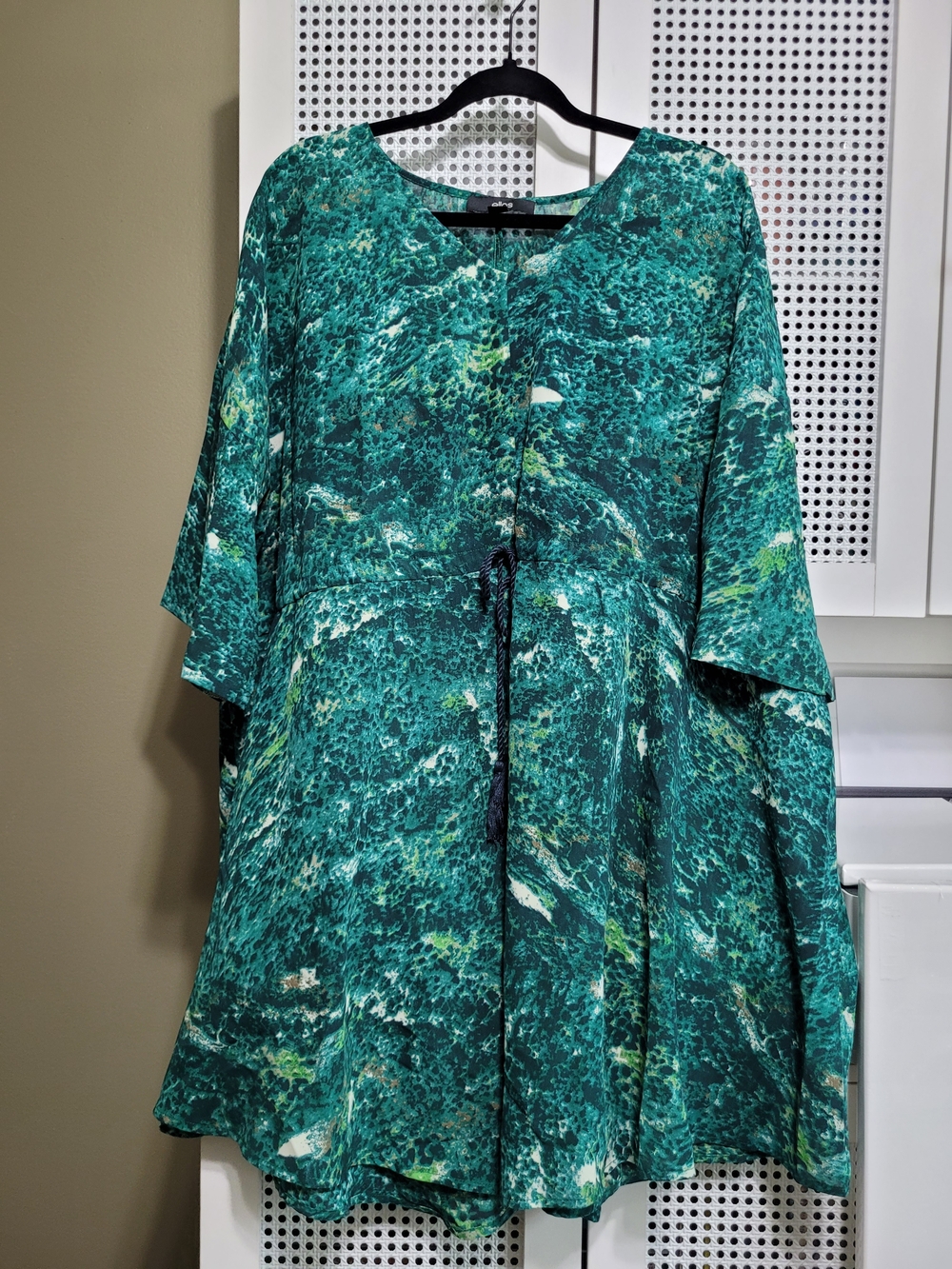 ellos Emerald Green Printed Tunic with Front Tie